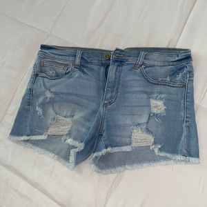 Sneak peek denim mid rise shorts